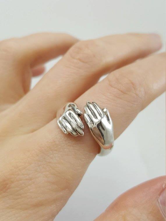 Hug Ring | خاتم الحضن | فضة عيار 925 - Triki Jewelry