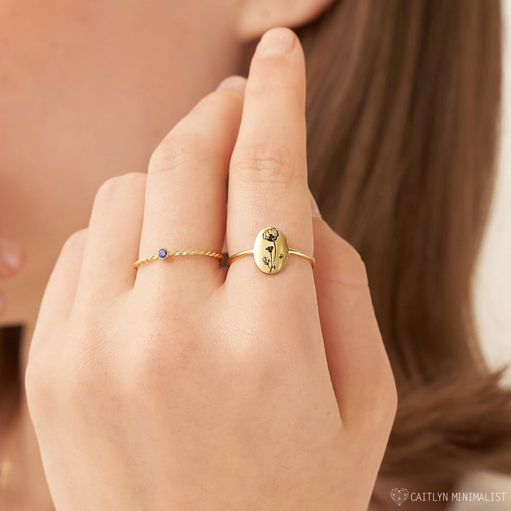 Personalized Birth Flower Ring - Triki Jewelry